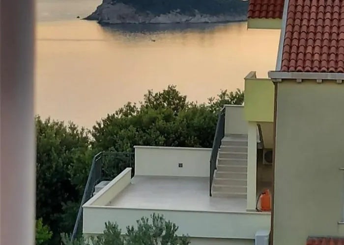Apartment Ivana With A View Cavtat